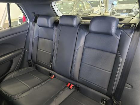 VOLKSWAGEN T-Cross 1.4 4P 250 TSI FLEX HIGHLINE AUTOMTICO, Foto 17