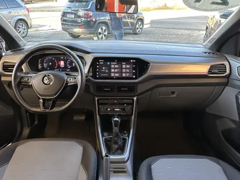 VOLKSWAGEN T-Cross 1.0 4P 200 TSI FLEX COMFORTLINE AUTOMTICO, Foto 8