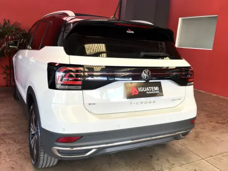 VOLKSWAGEN T-Cross 1.4 4P 250 TSI FLEX HIGHLINE AUTOMTICO, Foto 24