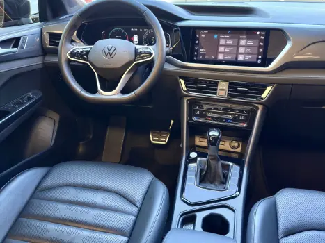 VOLKSWAGEN Taos 1.4 16V 4P FLEX 250 TSI HIGHLINE AUTOMTICO, Foto 15