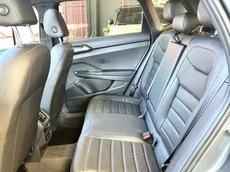 VOLKSWAGEN Taos 1.4 16V 4P FLEX 250 TSI HIGHLINE AUTOMTICO, Foto 22
