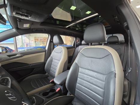 VOLKSWAGEN Taos 1.4 16V 4P FLEX 250 TSI HIGHLINE AUTOMTICO, Foto 16