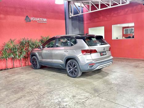 VOLKSWAGEN Taos 1.4 16V 4P FLEX 250 TSI HIGHLINE AUTOMTICO, Foto 15