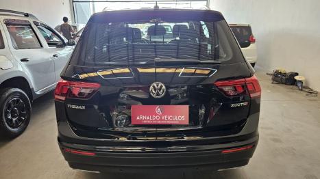 VOLKSWAGEN Tiguan 1.4 250 TSI TOTAL FLEX ALLSPACE COMFORTLINE TURBO AUTOMTICO TIPTRONIC, Foto 5