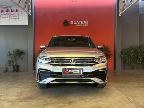 VOLKSWAGEN Tiguan 1.4 250 TSI TOTAL FLEX ALLSPACE COMFORTLINE TURBO AUTOMTICO TIPTRONIC, Foto 16