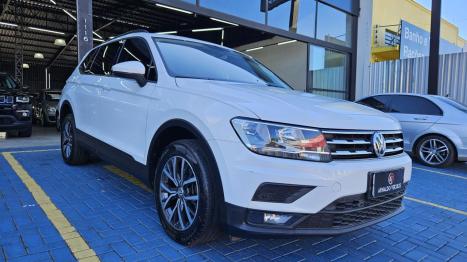 VOLKSWAGEN Tiguan 1.4 250 TSI TOTAL FLEX ALLSPACE TURBO AUTOMTICO TIPTRONIC, Foto 4