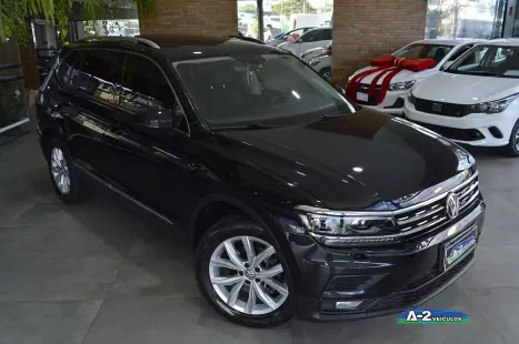 VOLKSWAGEN Tiguan 1.4 250 TSI TOTAL FLEX ALLSPACE COMFORTLINE TURBO AUTOMTICO TIPTRONIC, Foto 2