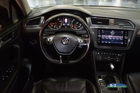VOLKSWAGEN Tiguan 1.4 250 TSI TOTAL FLEX ALLSPACE COMFORTLINE TURBO AUTOMTICO TIPTRONIC, Foto 18