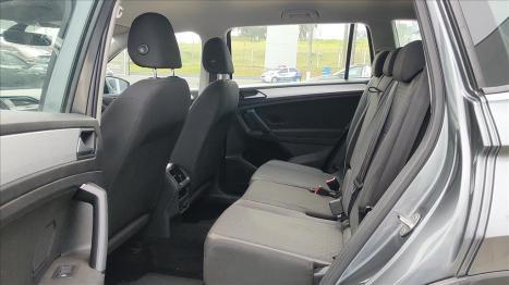 VOLKSWAGEN Tiguan 1.4 250 TSI TOTAL FLEX ALLSPACE TURBO AUTOMTICO TIPTRONIC, Foto 9