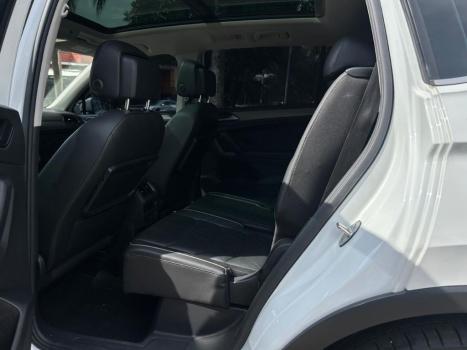 VOLKSWAGEN Tiguan 1.4 250 TSI TOTAL FLEX ALLSPACE COMFORTLINE TURBO AUTOMTICO TIPTRONIC, Foto 7