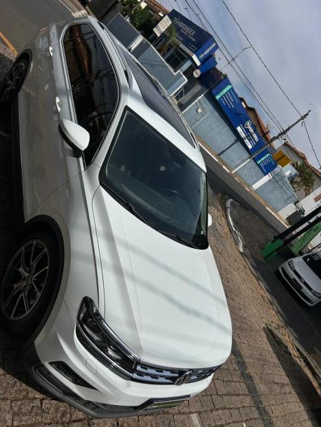 VOLKSWAGEN Tiguan 1.4 250 TSI TOTAL FLEX ALLSPACE COMFORTLINE TURBO AUTOMTICO TIPTRONIC, Foto 10