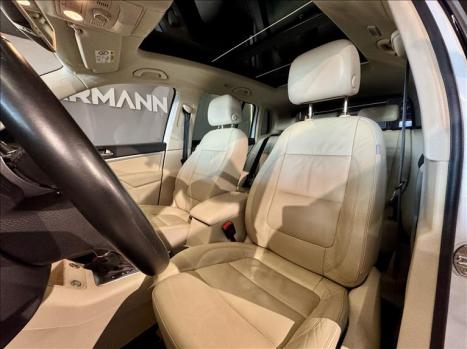 VOLKSWAGEN Tiguan 2.0 16V 4P FSI 4WD TURBO AUTOMTICO, Foto 6