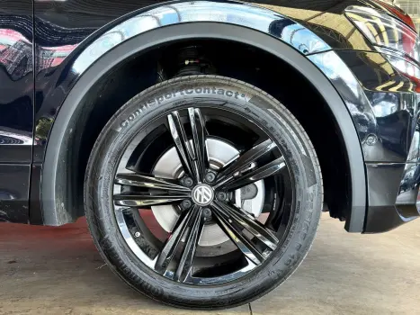 VOLKSWAGEN Tiguan 2.0 350 TSI TOTAL FLEX ALLSPACE R-LINE 4-MOTION TURBO AUTOMTICO DSG, Foto 22