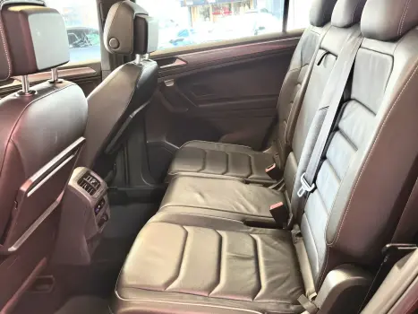 VOLKSWAGEN Tiguan 2.0 350 TSI TOTAL FLEX ALLSPACE R-LINE 4-MOTION TURBO AUTOMTICO DSG, Foto 24