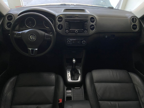 VOLKSWAGEN Tiguan 2.0 16V 4P TSI R-LINE TURBO AUTOMTICO TIPTRONIC, Foto 6