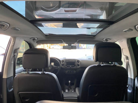 VOLKSWAGEN Tiguan 2.0 16V 4P TSI R-LINE TURBO AUTOMTICO TIPTRONIC, Foto 7