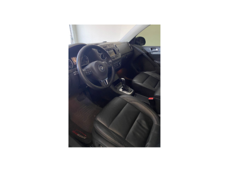 VOLKSWAGEN Tiguan 2.0 16V 4P TSI R-LINE TURBO AUTOMTICO TIPTRONIC, Foto 9