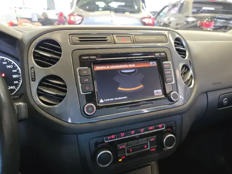 VOLKSWAGEN Tiguan 2.0 16V 4P FSI 4WD TURBO AUTOMTICO, Foto 13