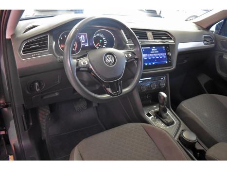 VOLKSWAGEN Tiguan , Foto 14