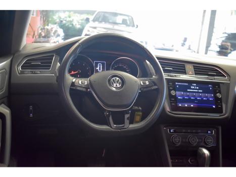 VOLKSWAGEN Tiguan , Foto 16