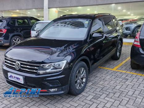 VOLKSWAGEN Tiguan , Foto 1