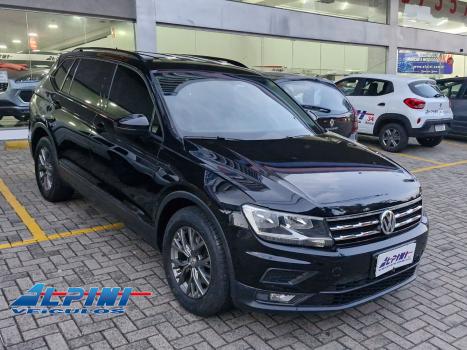 VOLKSWAGEN Tiguan , Foto 2