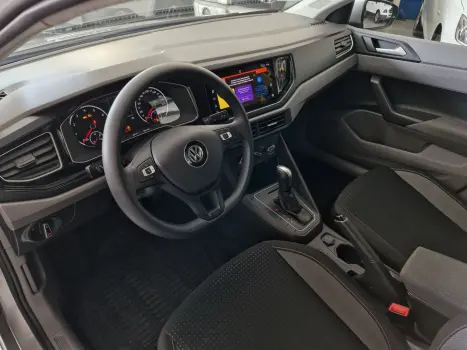 VOLKSWAGEN Virtus 1.0 4P 200 TSI FLEX COMFORTLINE AUTOMTICO, Foto 6