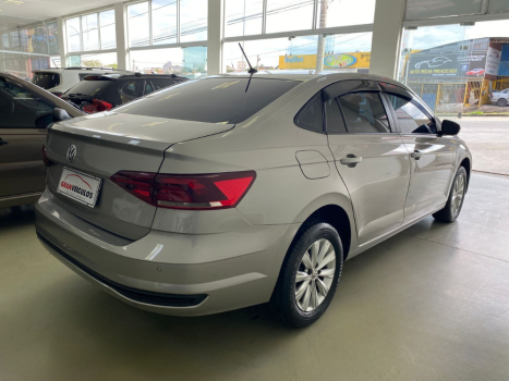 VOLKSWAGEN Virtus 1.6 4P MSI FLEX AUTOMTICO, Foto 4