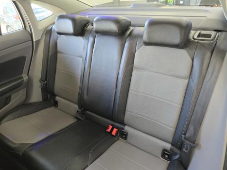 VOLKSWAGEN Virtus 1.0 4P 200 TSI FLEX COMFORTLINE AUTOMTICO, Foto 17
