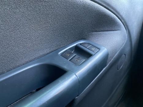 VOLKSWAGEN Voyage 1.6 4P TREND FLEX, Foto 10