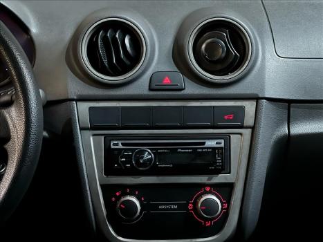 VOLKSWAGEN Voyage 1.0 4P FLEX, Foto 13