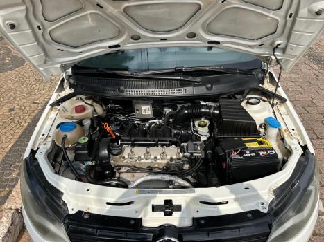VOLKSWAGEN Voyage 1.6 4P COMFORTLINE FLEX, Foto 12