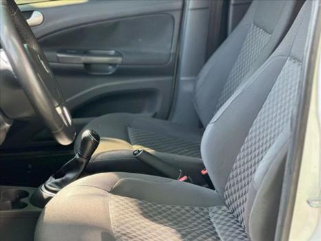 VOLKSWAGEN Voyage 1.6 4P COMFORTLINE FLEX, Foto 6