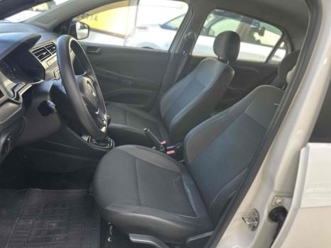 VOLKSWAGEN Voyage 1.0 4P FLEX, Foto 6