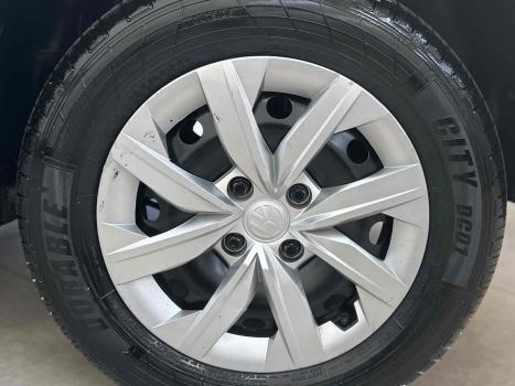 VOLKSWAGEN Voyage 1.0 4P FLEX, Foto 8