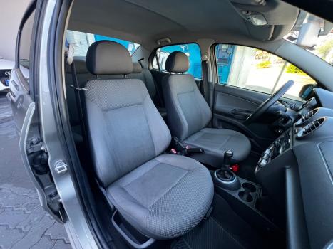 VOLKSWAGEN Voyage 1.0 4P FLEX, Foto 14