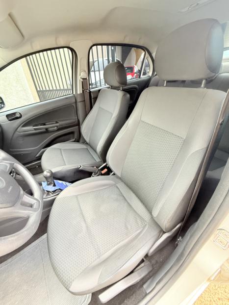 VOLKSWAGEN Voyage 1.0 4P FLEX, Foto 5
