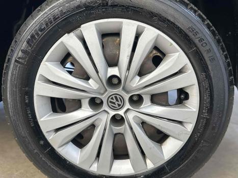 VOLKSWAGEN Voyage 1.0 4P FLEX, Foto 8