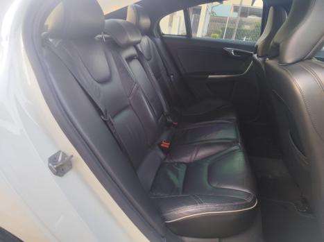 VOLVO S60 2.0 4P T6 R DESIGN AUTOMTICO, Foto 10