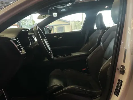 VOLVO S60 , Foto 16