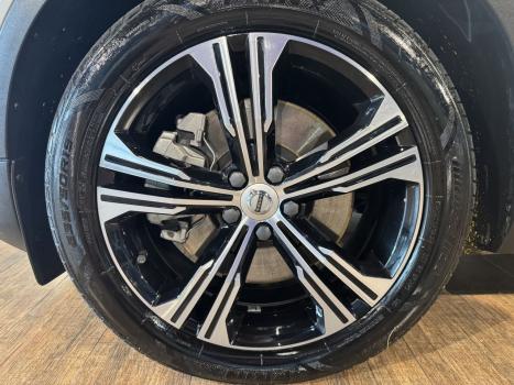 VOLVO XC40 1.5 16V 4P T5 RECHARGE HBRIDO INSCRIPTION GEARTRONIC AUTOMTICO, Foto 15