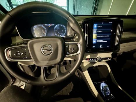 VOLVO XC40 1.5 16V 4P T5 RECHARGE HBRIDO INSCRIPTION GEARTRONIC AUTOMTICO, Foto 16