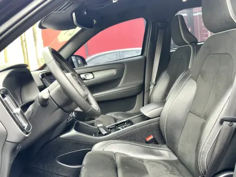 VOLVO XC40 1.5 16V 4P T5 RECHARGE HBRIDO INSCRIPTION GEARTRONIC AUTOMTICO, Foto 10
