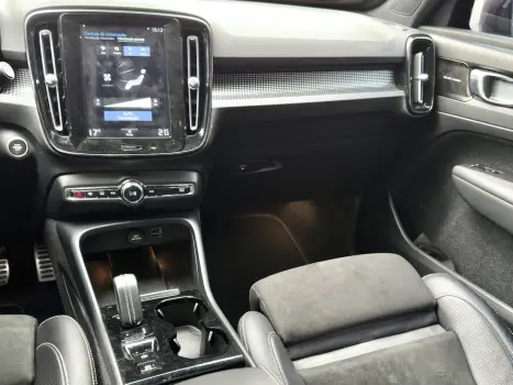 VOLVO XC40 1.5 16V 4P T5 RECHARGE HBRIDO INSCRIPTION GEARTRONIC AUTOMTICO, Foto 16