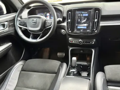 VOLVO XC40 1.5 16V 4P T5 RECHARGE HBRIDO INSCRIPTION GEARTRONIC AUTOMTICO, Foto 18