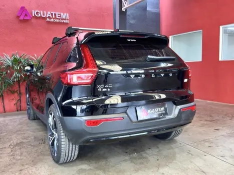 VOLVO XC40 1.5 16V 4P T5 RECHARGE HBRIDO INSCRIPTION GEARTRONIC AUTOMTICO, Foto 22