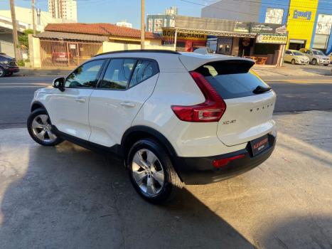 VOLVO XC40 2.0 16V 4P T4 TURBO GEARTRONIC AUTOMTICO, Foto 4