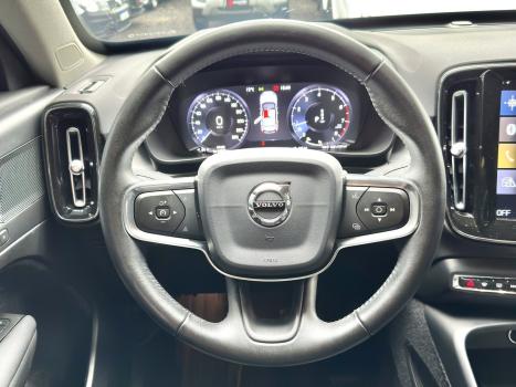 VOLVO XC40 2.0 16V 4P T5 TURBO MOMENTUM AWD GEARTRONIC AUTOMTICO, Foto 10
