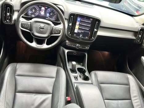 VOLVO XC40 2.0 16V 4P T5 TURBO MOMENTUM AWD GEARTRONIC AUTOMTICO, Foto 16