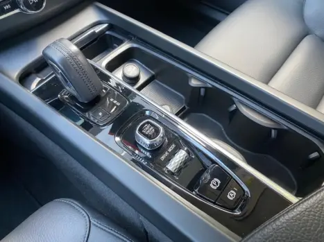 VOLVO XC60 2.0 16V 4P T8 HYBRID MOMENTUM AWD GEARTRONIC AUTOMTICO, Foto 11